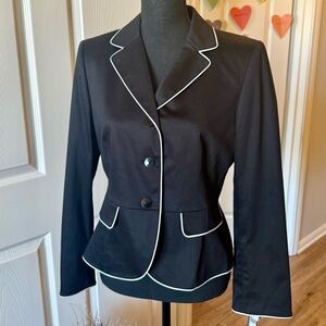 **NWT** TAHARI Blazer